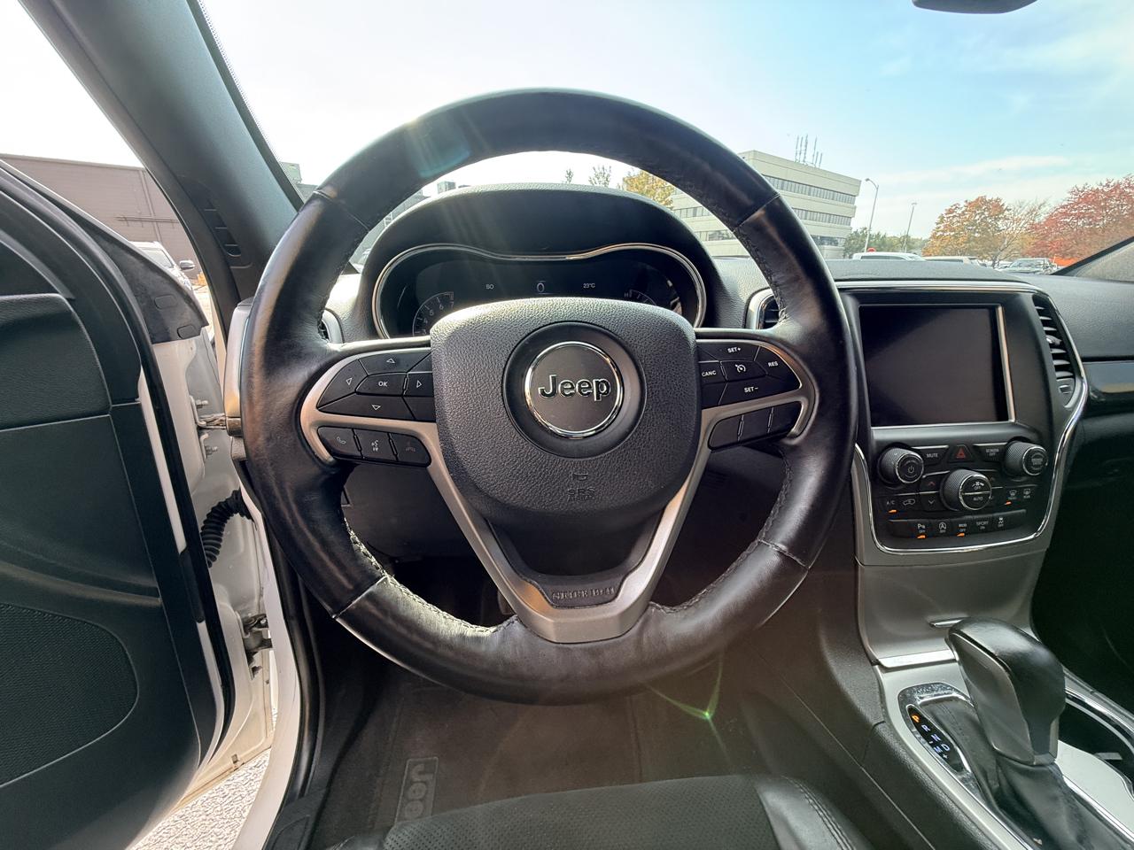Jeep Grand Cherokee Laredo 4WD 2018