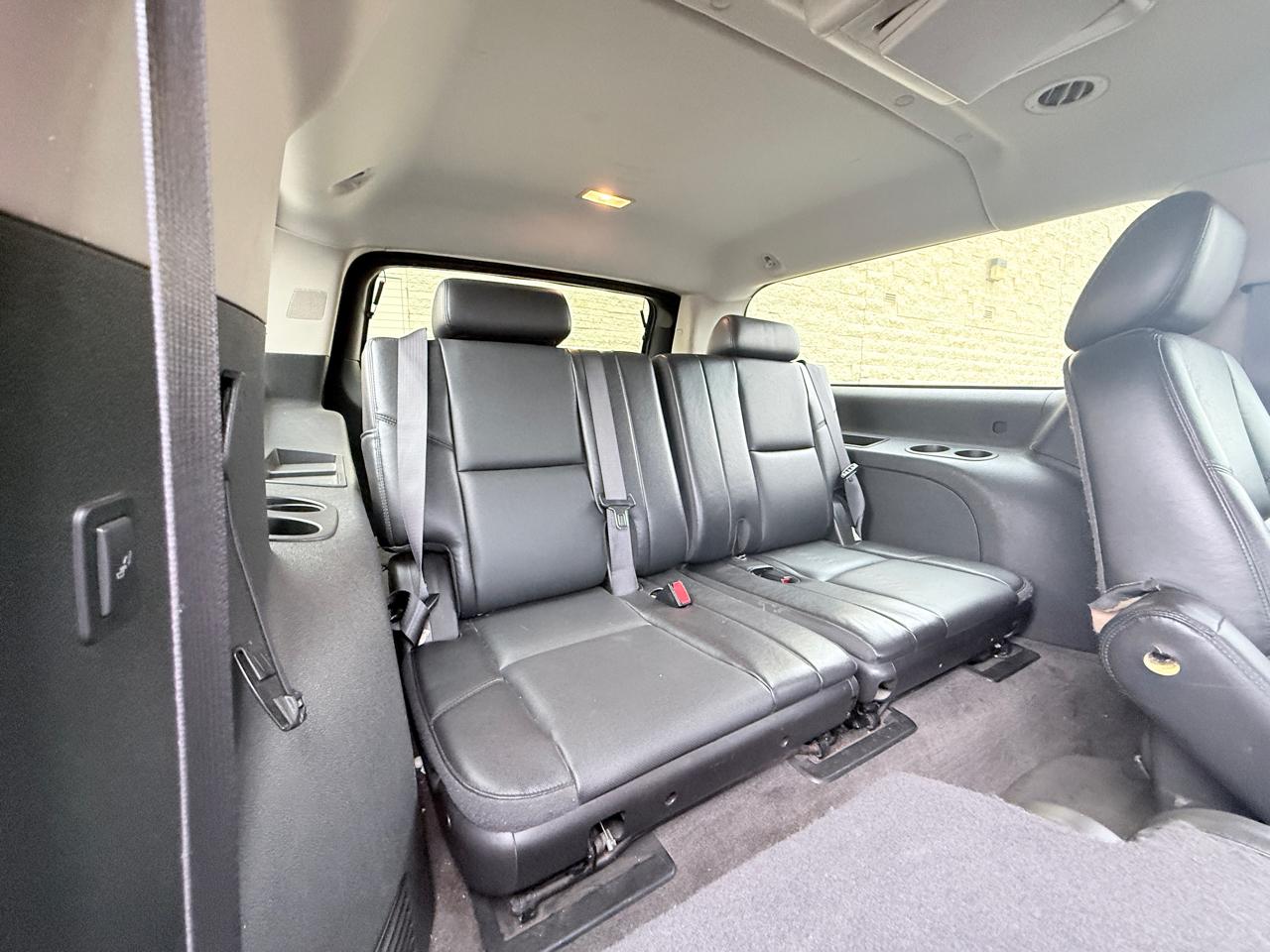 Chevrolet Suburban LTZ 1500 4WD 2012