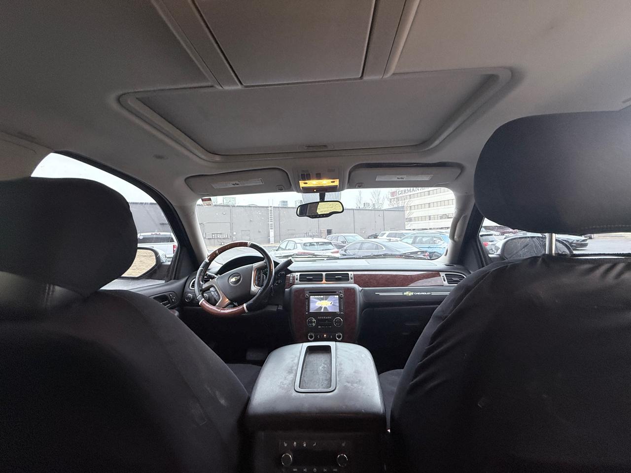 Chevrolet Suburban LTZ 1500 4WD 2012