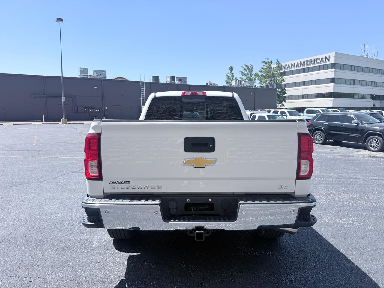 Chevrolet Silverado 1500 LTZ Double Cab Short Box 4WD 2016