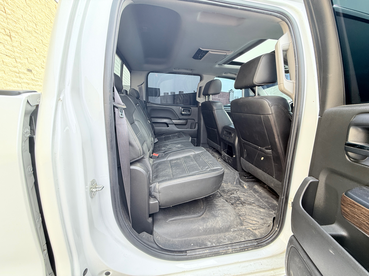 GMC Sierra 1500 Denali Crew Cab Short Box 4WD 2017