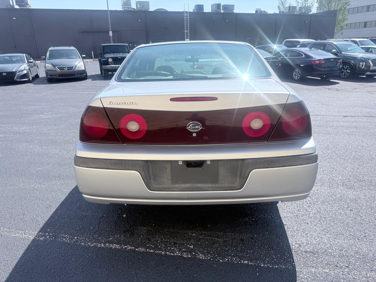 Chevrolet Impala Base 2004