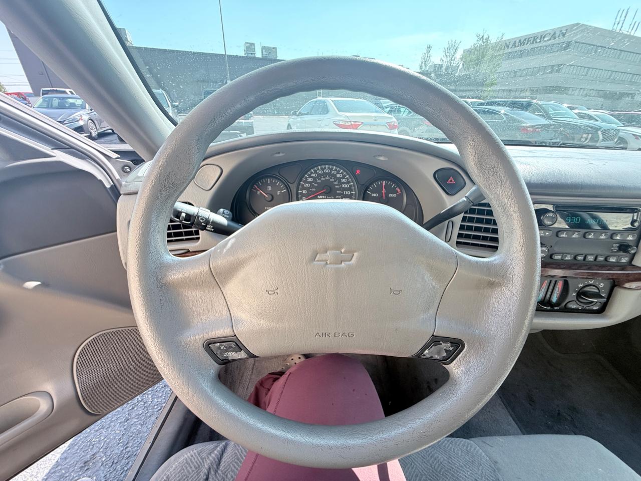 Chevrolet Impala Base 2004