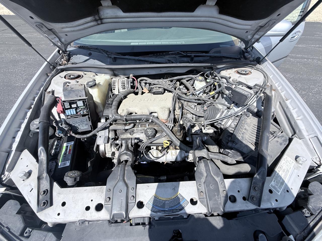 Chevrolet Impala Base 2004