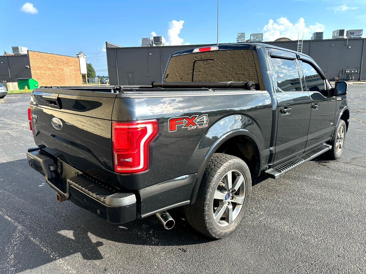 2015 Ford F-150 XL photo 2