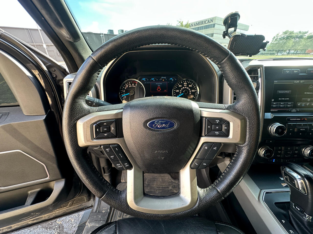 2015 Ford F-150 XL photo 11