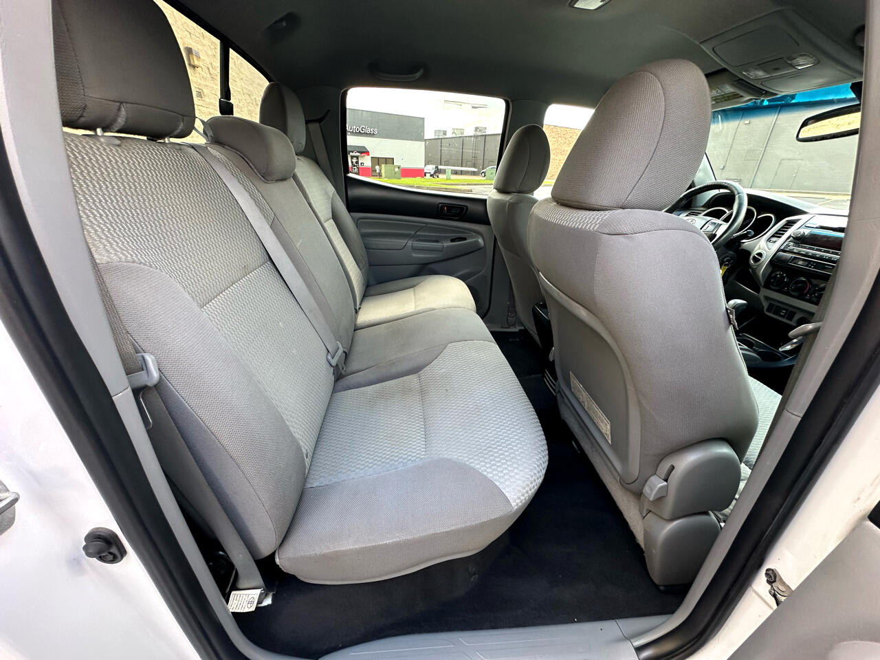 2012 Toyota Tacoma Double Cab V6 4x4 photo 12