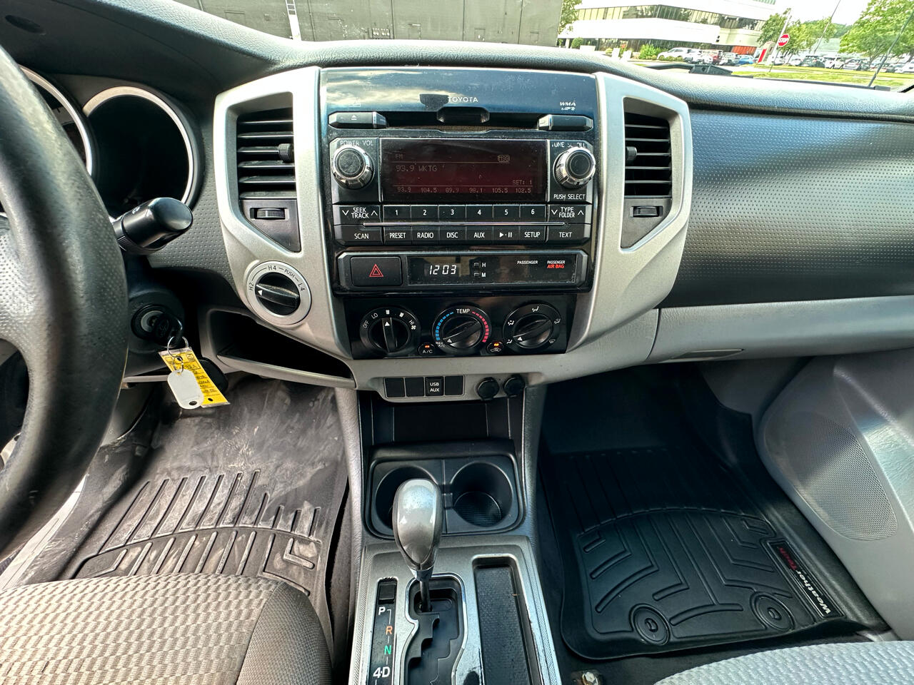 2012 Toyota Tacoma Double Cab V6 4x4 photo 17