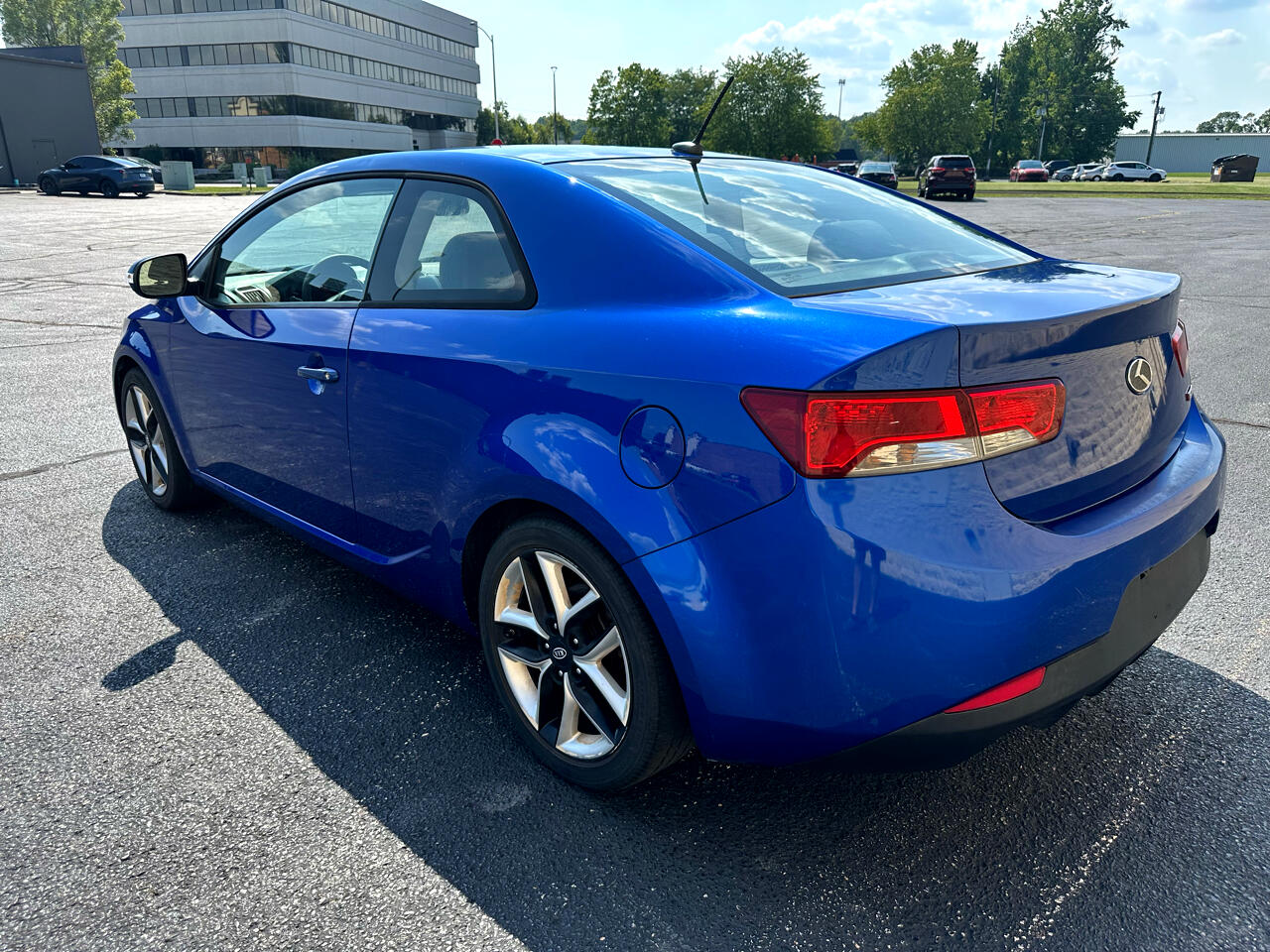 2010 Kia Forte Koup SX photo 3