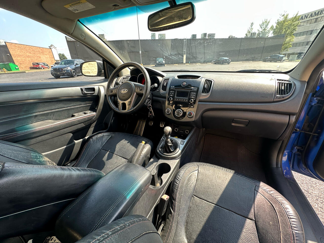 2010 Kia Forte Koup SX photo 12