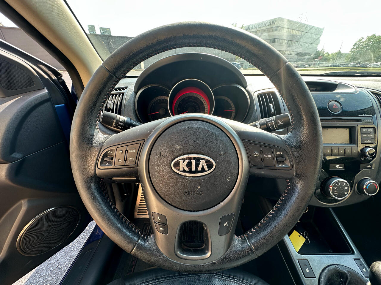 2010 Kia Forte Koup SX photo 13