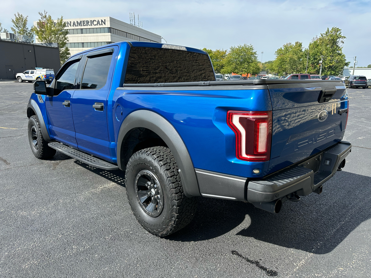 2018 Ford F-150 SVT Raptor photo 2