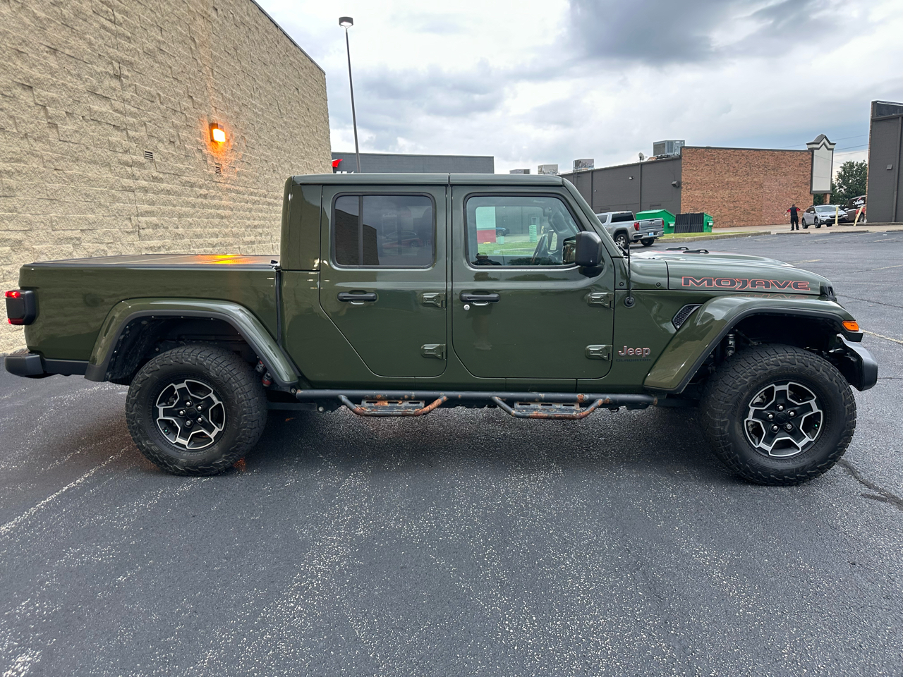 2021 Jeep Gladiator Mojave photo 4