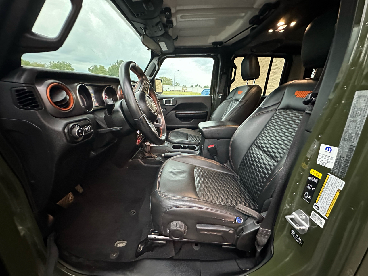 2021 Jeep Gladiator Mojave photo 6