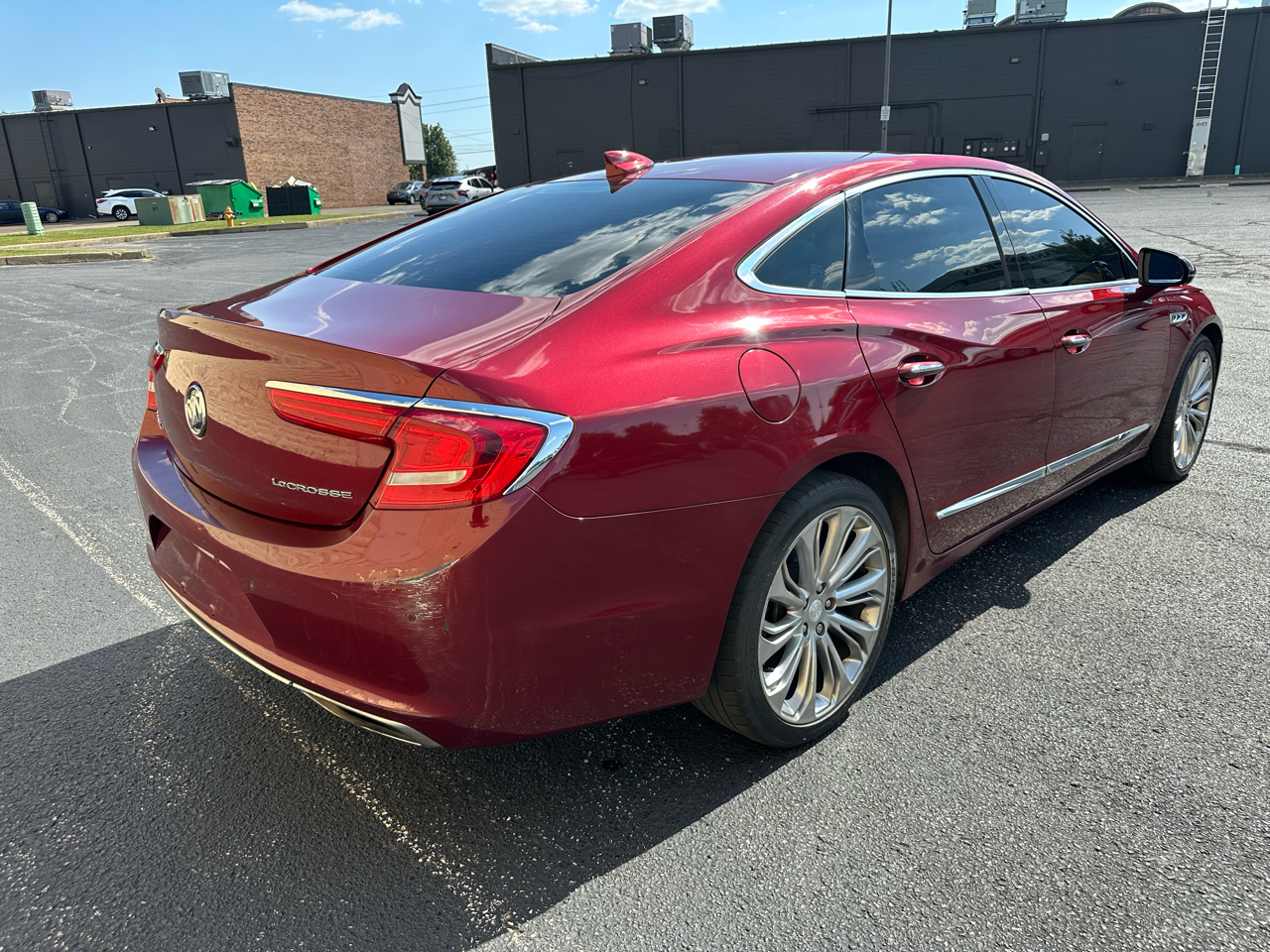 2017 Buick LaCrosse Premium photo 4