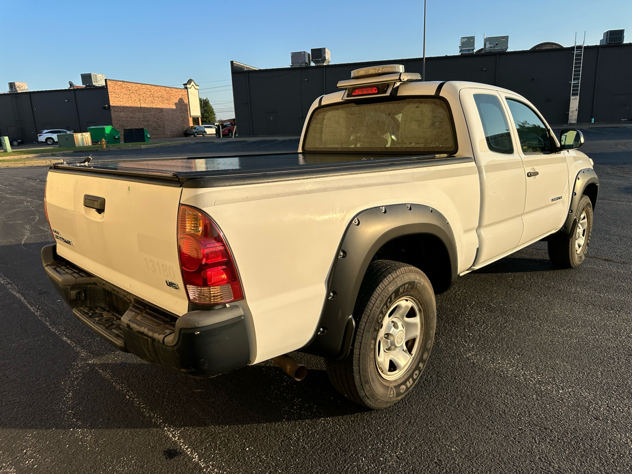 2014 Toyota Tacoma Access Cab V6 4x4 photo 4