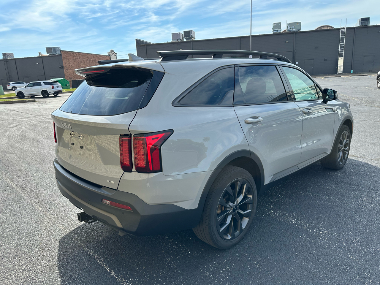 2023 Kia Sorento X-Line EX photo 4