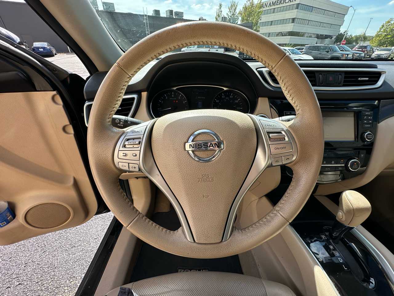 2015 Nissan Rogue SV AWD photo 12