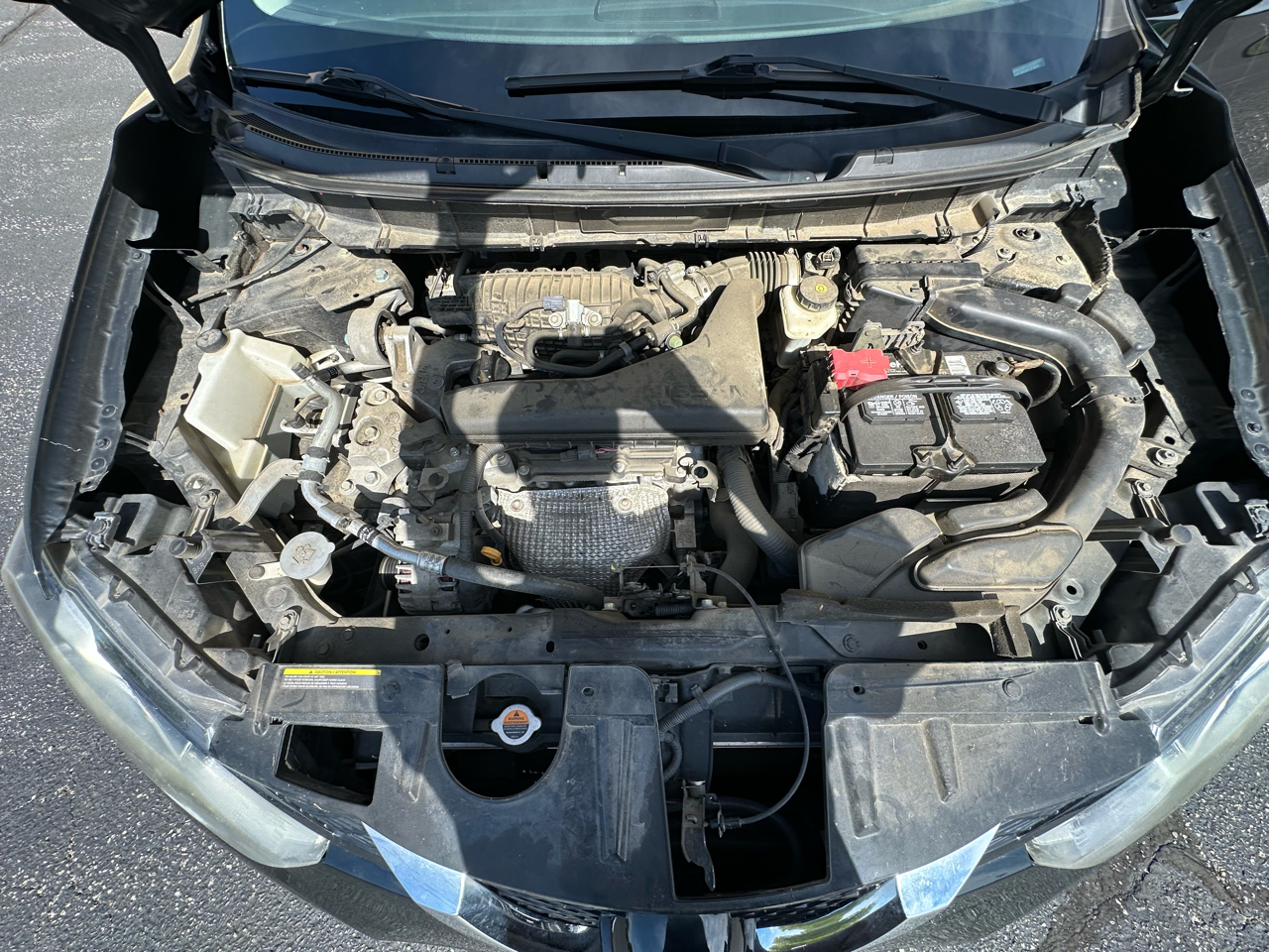 2015 Nissan Rogue SV AWD photo 16