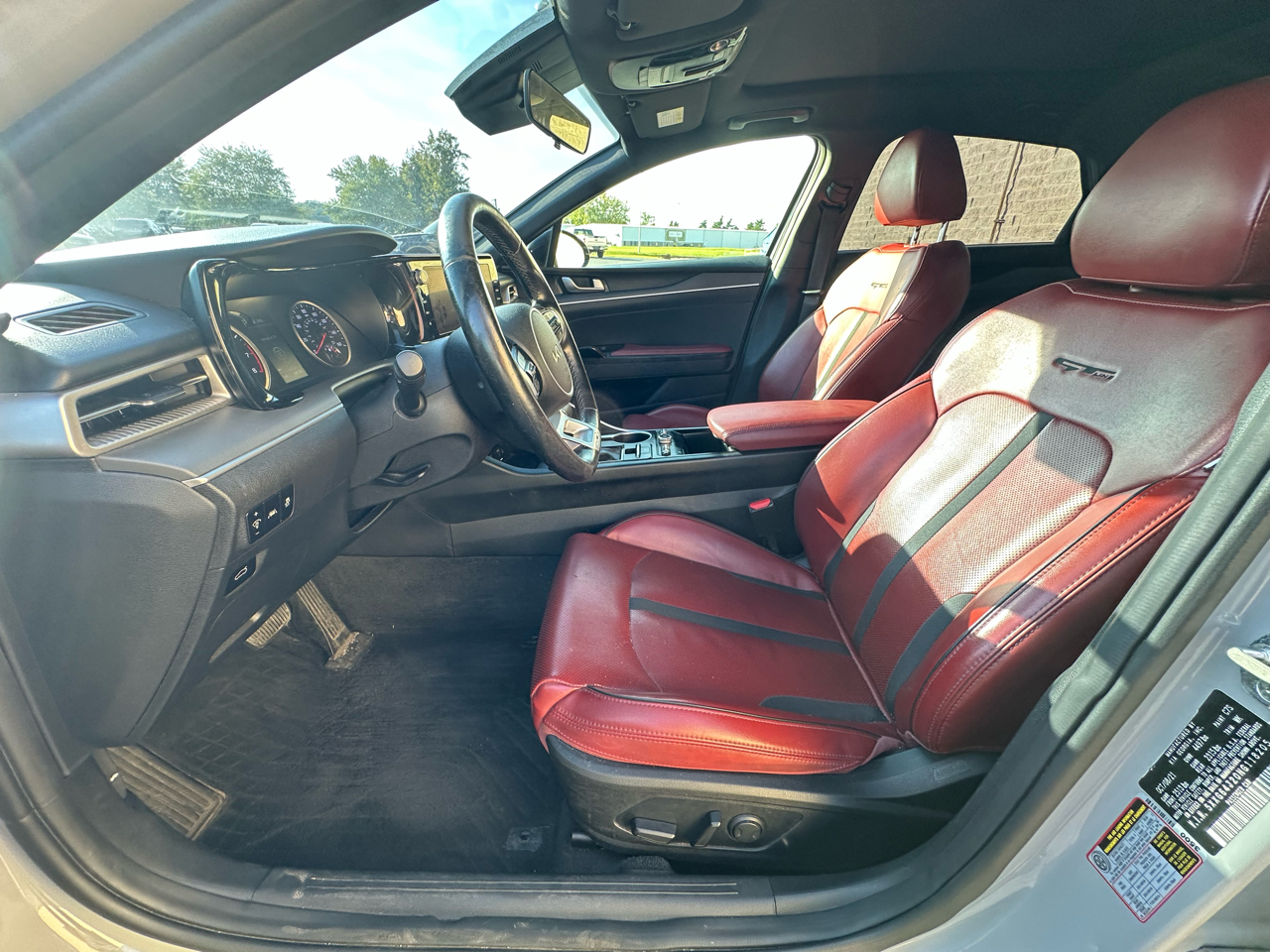 2022 Kia K5 GT-Line photo 9