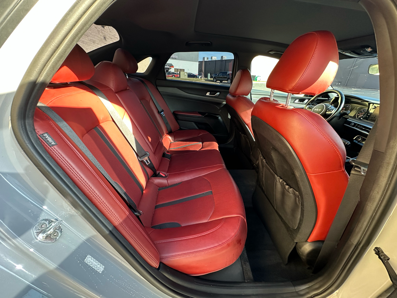 2022 Kia K5 GT-Line photo 11