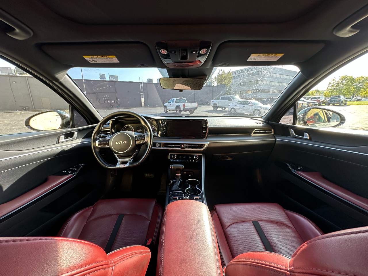 2022 Kia K5 GT-Line photo 12