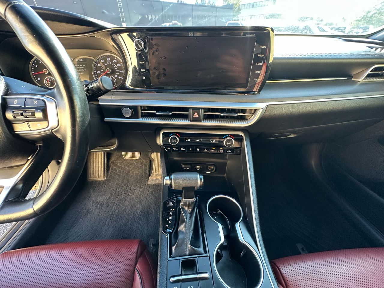 2022 Kia K5 GT-Line photo 16