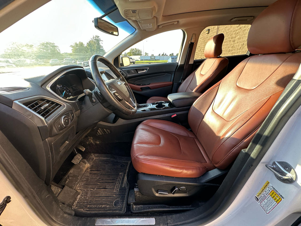 2017 Ford Edge Titanium photo 9