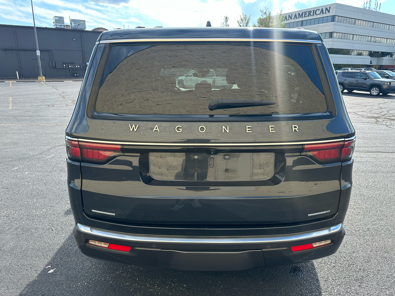 2022 Jeep Wagoneer Series I photo 3