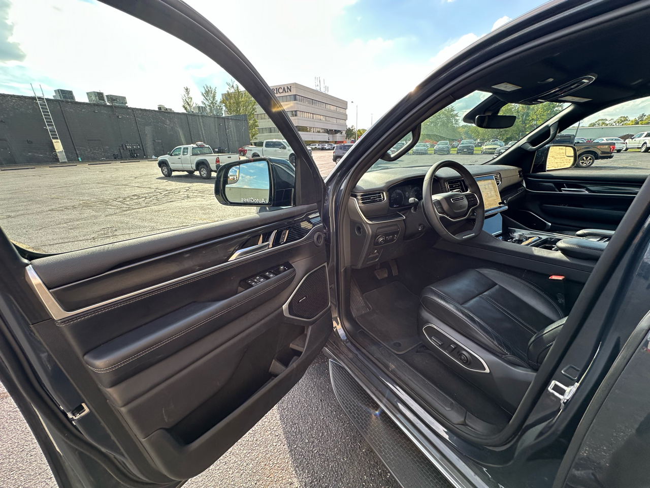 2022 Jeep Wagoneer Series I photo 6