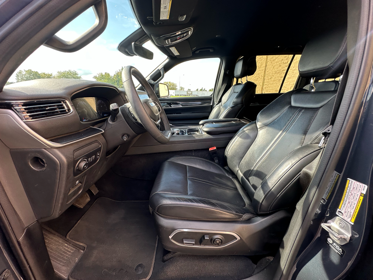 2022 Jeep Wagoneer Series I photo 7