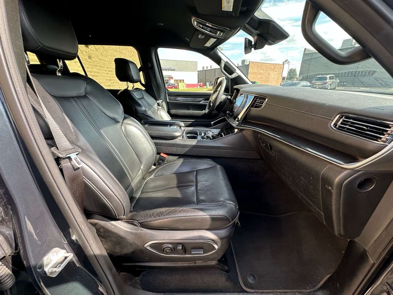 2022 Jeep Wagoneer Series I photo 8