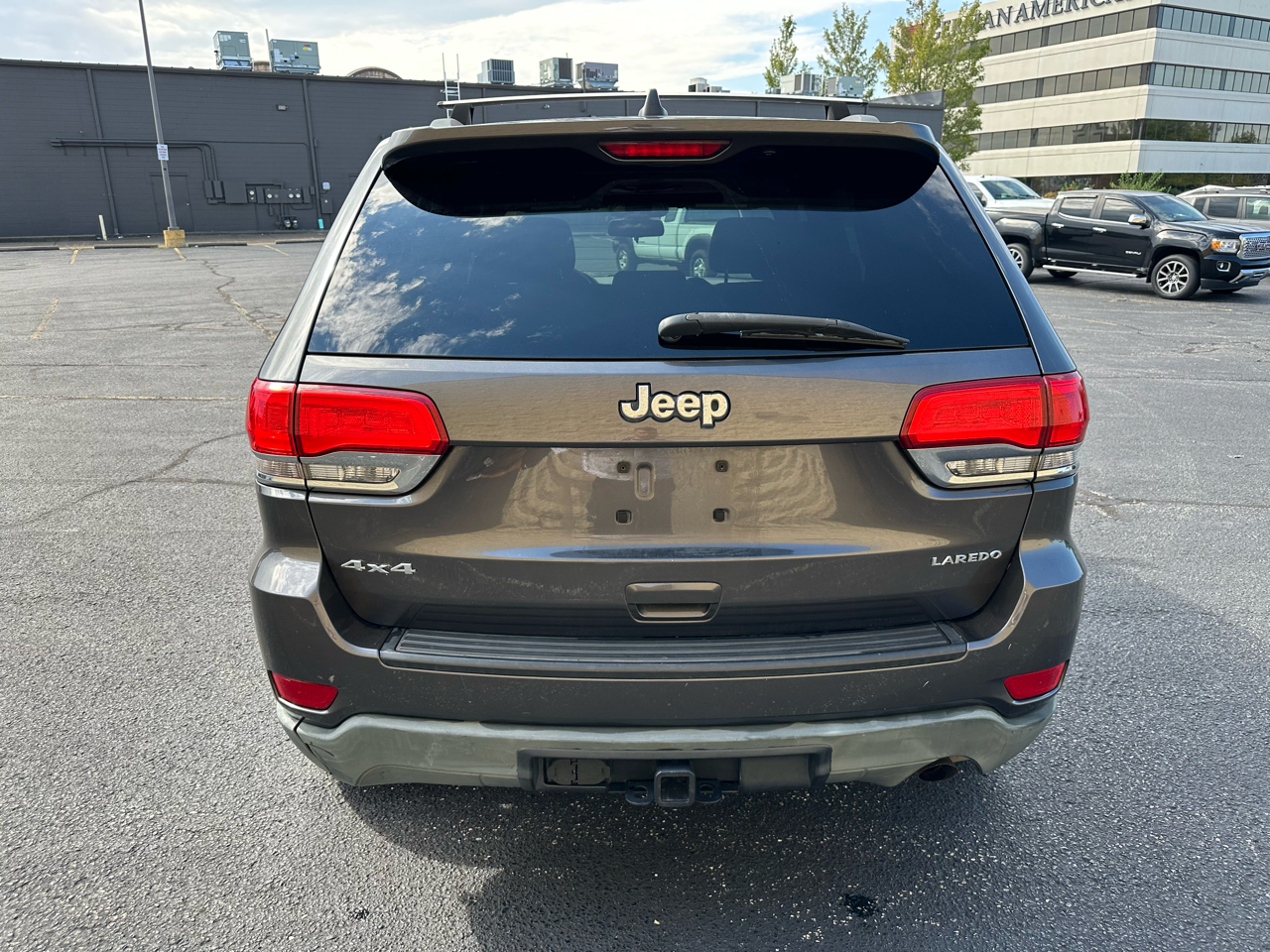 2014 Jeep Grand Cherokee Laredo photo 2