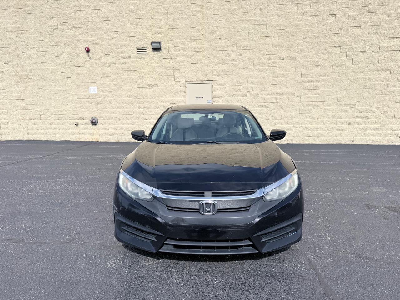 Honda Civic LX Sedan CVT 2016