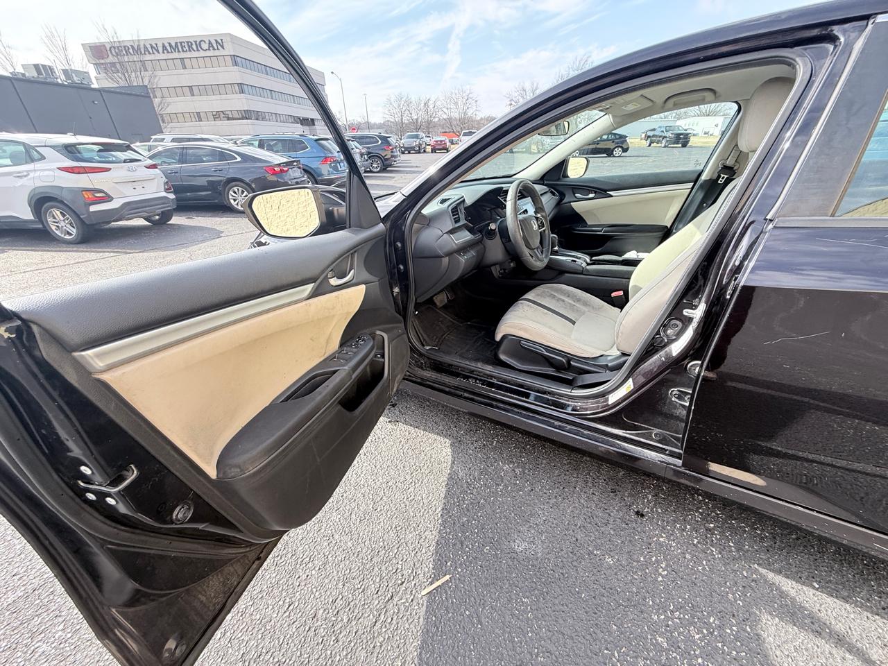 Honda Civic LX Sedan CVT 2016