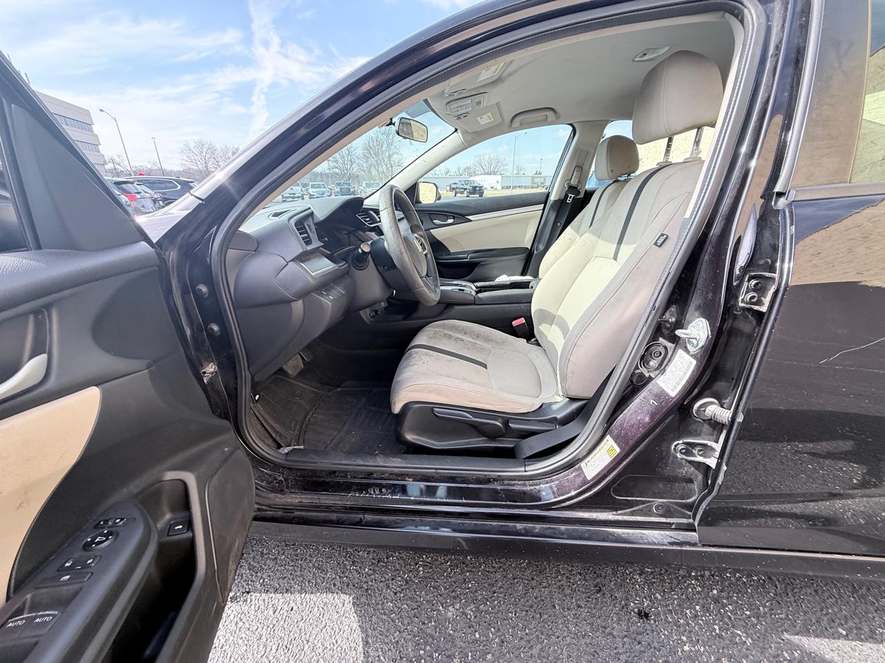 Honda Civic LX Sedan CVT 2016