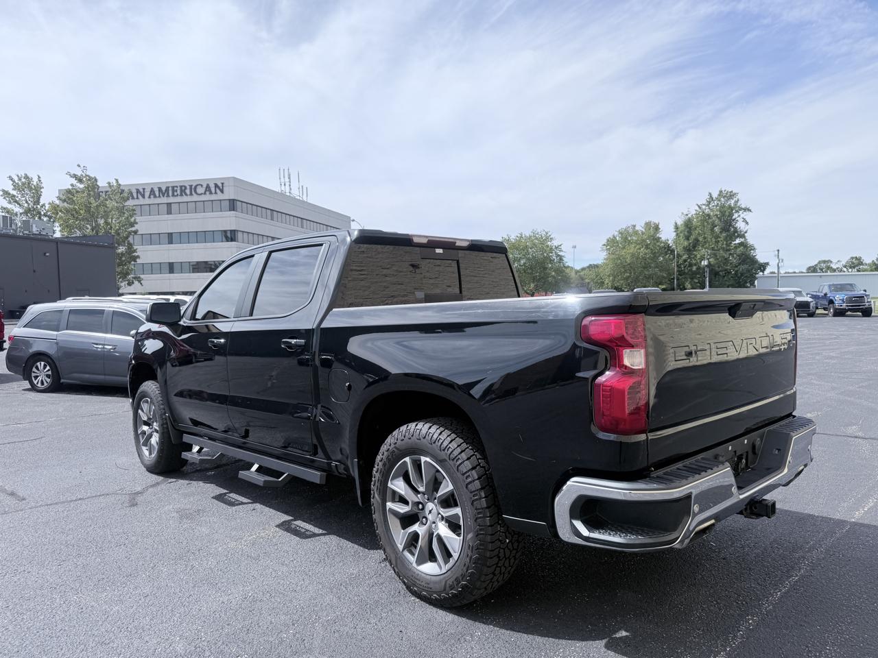 Chevrolet Silverado 1500 LT Crew Cab 4WD 2019