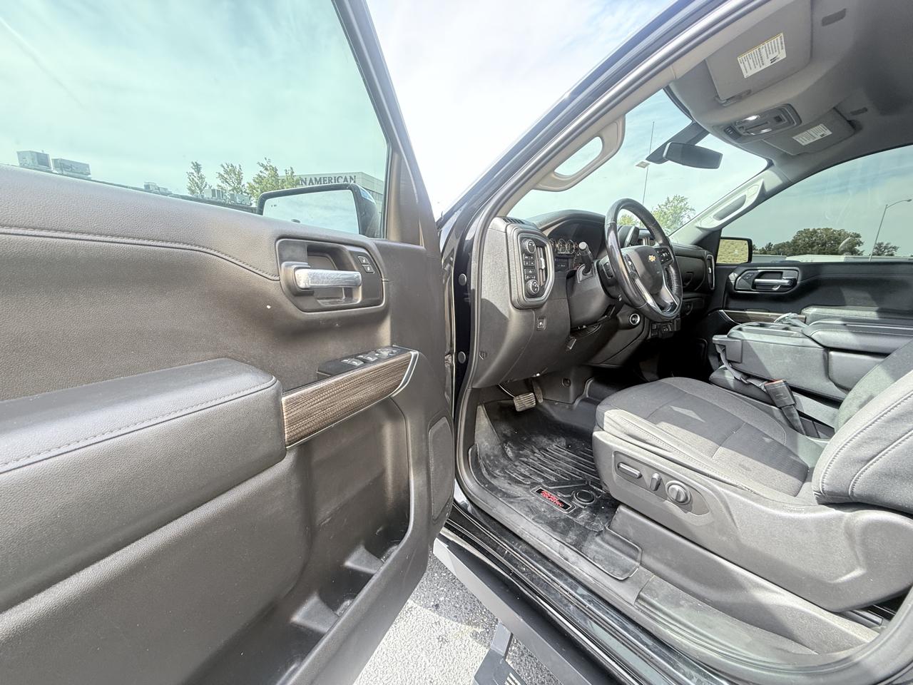 Chevrolet Silverado 1500 LT Crew Cab 4WD 2019