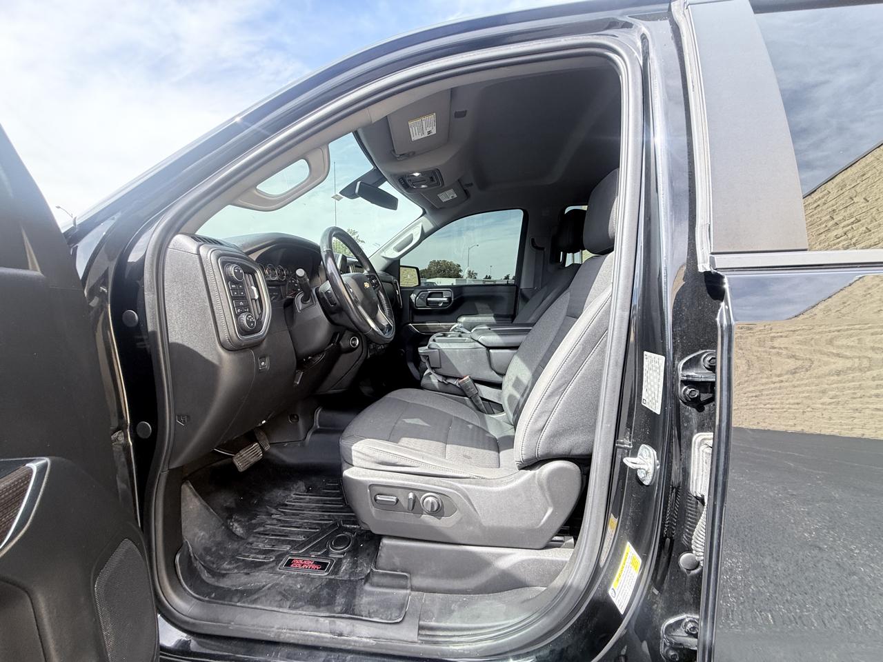 Chevrolet Silverado 1500 LT Crew Cab 4WD 2019
