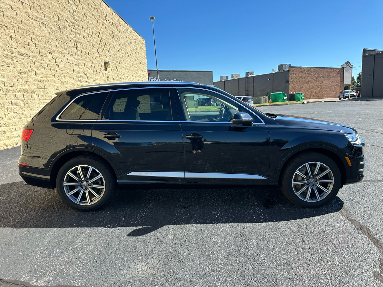 Audi Q7 3.0 Premium quattro 2019 Audi Q7 3.0 Premium quattro 2019
