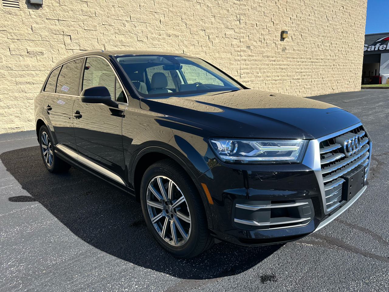 Audi Q7 3.0 Premium quattro 2019 Audi Q7 3.0 Premium quattro 2019