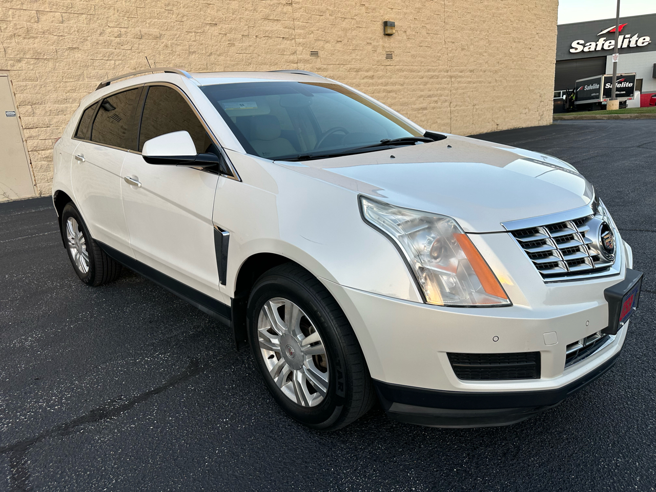Cadillac SRX Luxury Collection AWD 2016 Cadillac SRX Luxury Collection AWD 2016