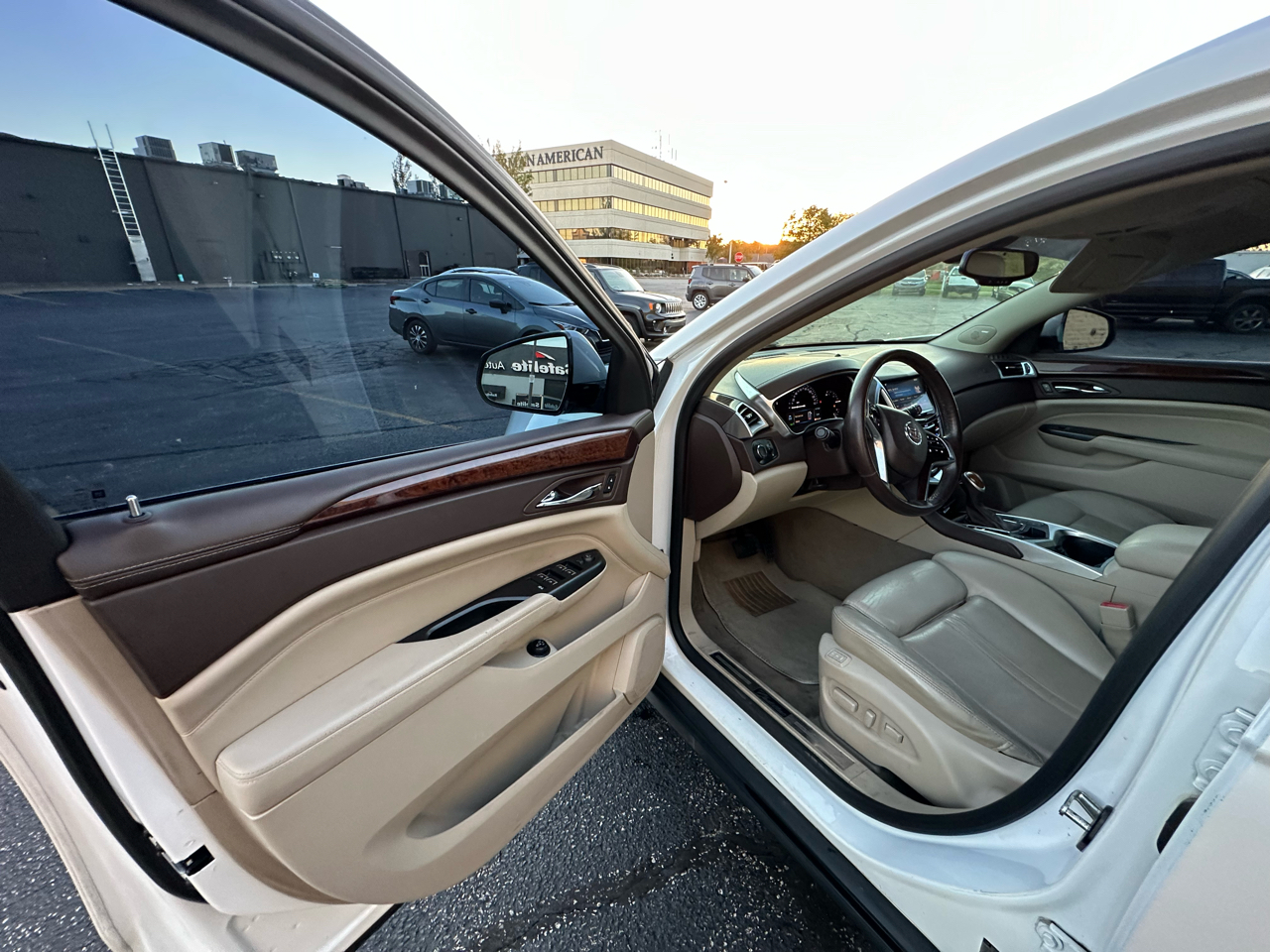 Cadillac SRX Luxury Collection AWD 2016 Cadillac SRX Luxury Collection AWD 2016