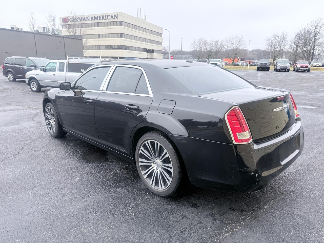 Chrysler 300 S V6 RWD 2013