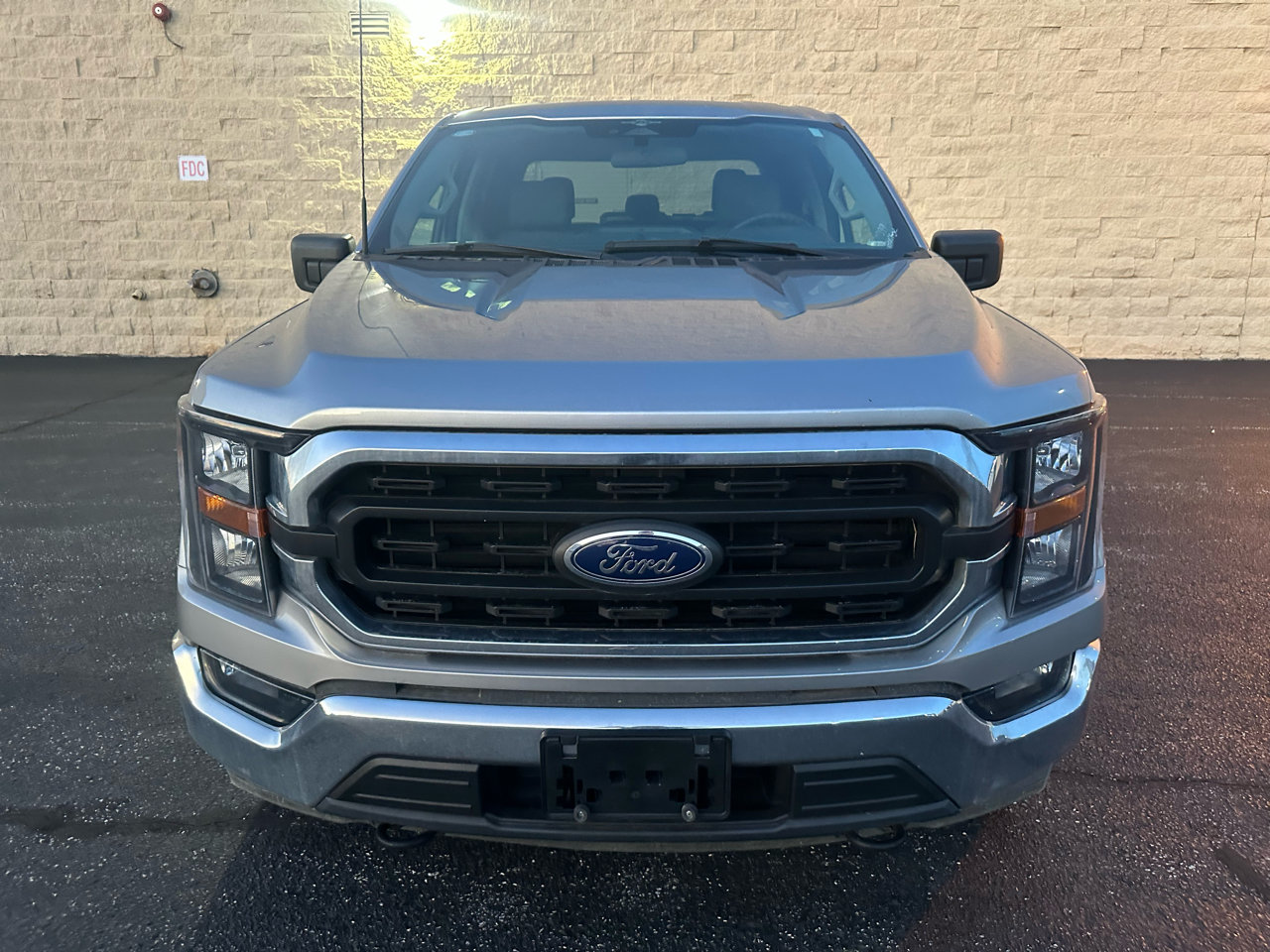 Ford F-150 Lariat SuperCrew 5.5-ft. Bed 4WD 2023