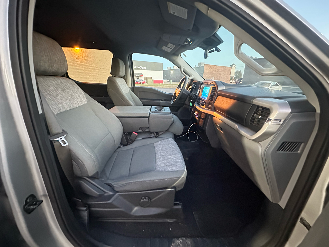 Ford F-150 Lariat SuperCrew 5.5-ft. Bed 4WD 2023