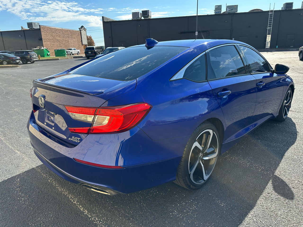 2018 Honda Accord Sport 2.0T photo 4