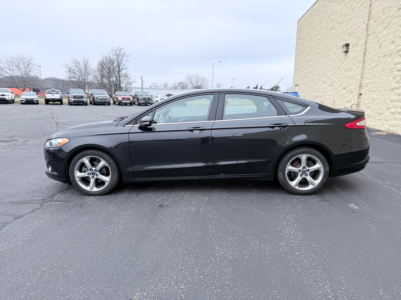 Ford Fusion SE 2015