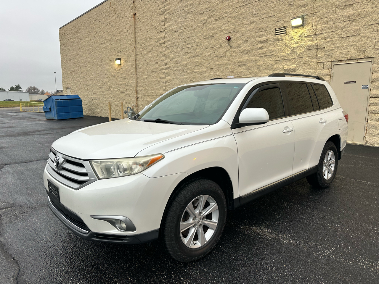 2011 Toyota Highlander SE