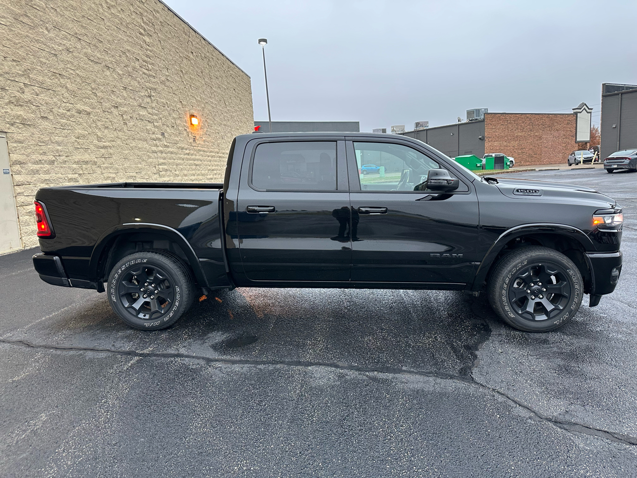 2025 Ram 1500 Big Horn photo 4